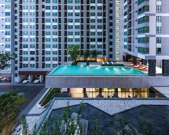 The Base Central Pattaya Εξωτερικό φωτογραφία