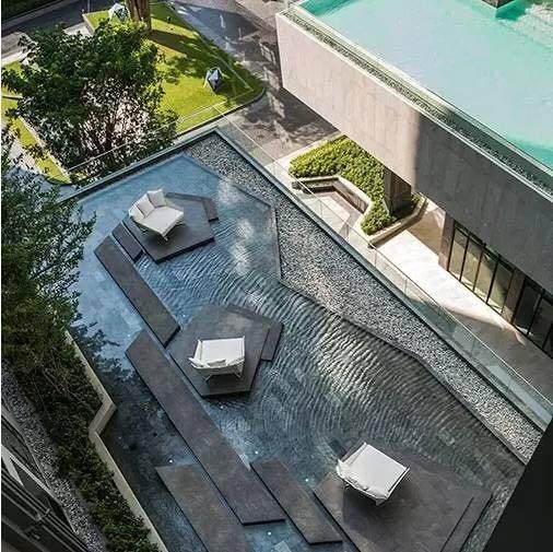 The Base Central Pattaya Εξωτερικό φωτογραφία